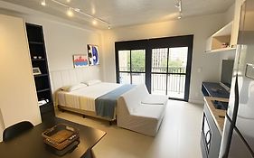 Apt 68 Studio novo c vaga prox Paulista, com sacada, gym